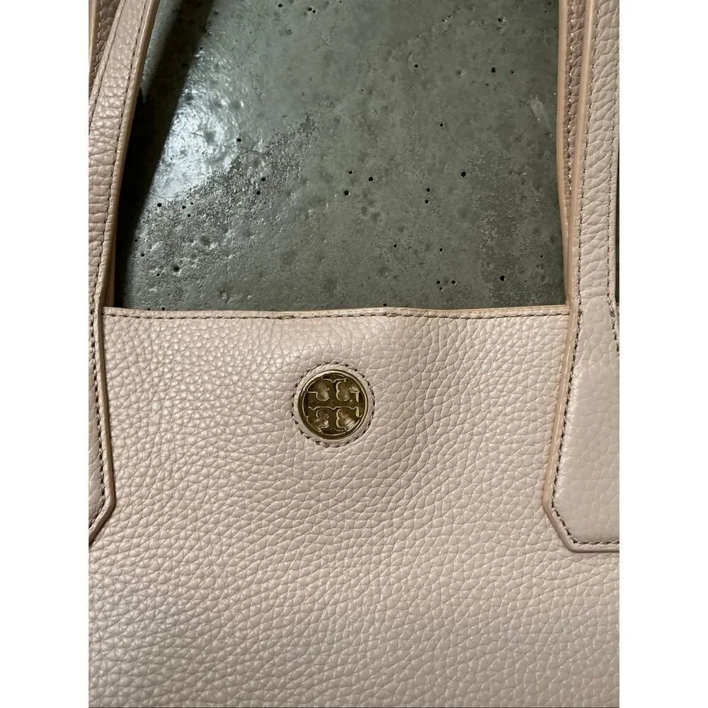 Tory Burch tory burch